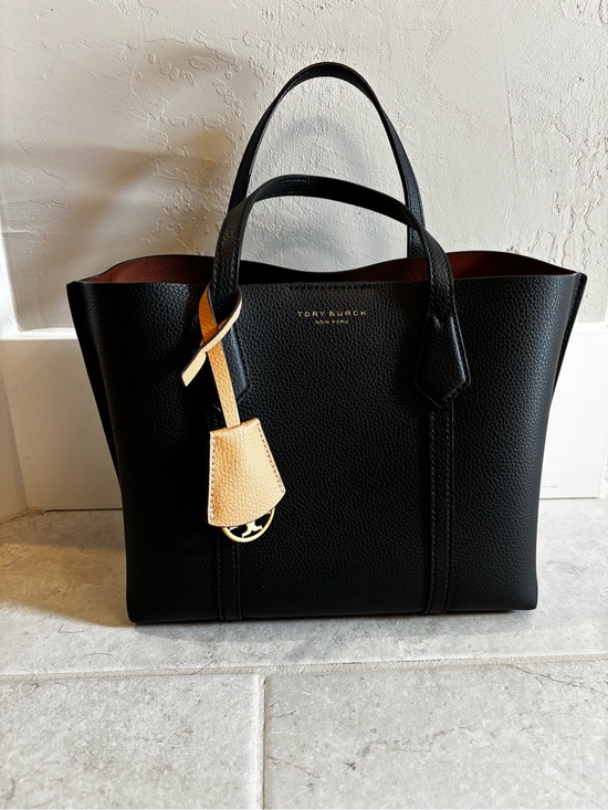 Tory Burch Handbags - Tory Burch Perry Triple Compartment Bag